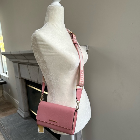 NWT Michael Kors Jet Set Large Leather Crossbody Bag - Picture 11 of 14